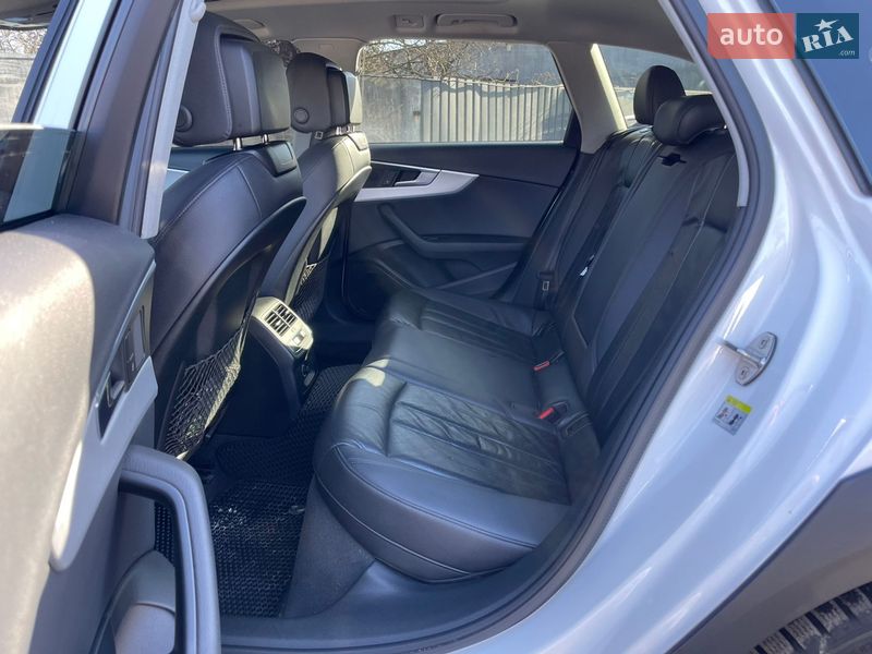 Универсал Audi A4 Allroad 2017 в Киеве