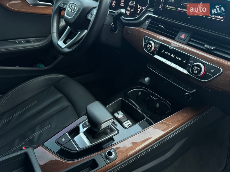 Универсал Audi A4 Allroad 2020 в Луцке