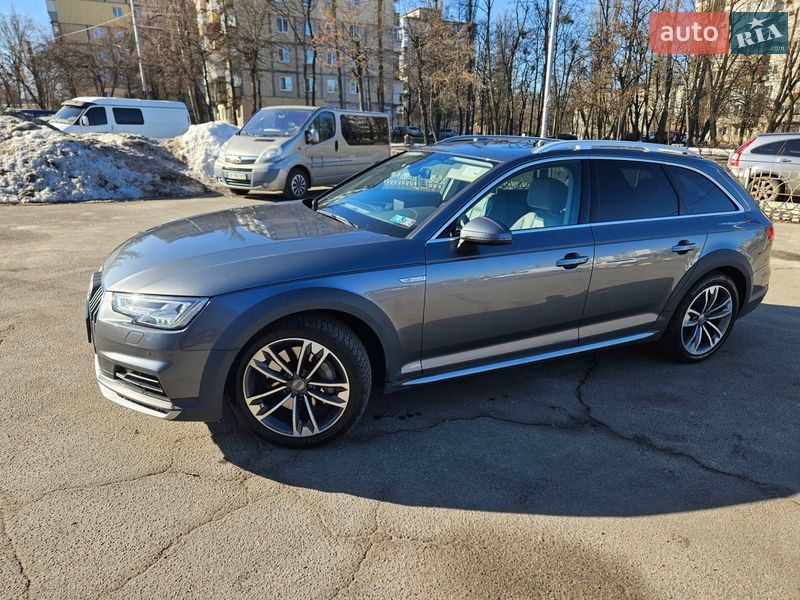 Универсал Audi A4 Allroad 2018 в Киеве