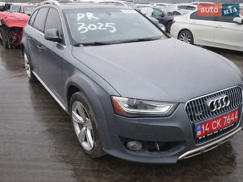 Audi A4 Allroad 2013