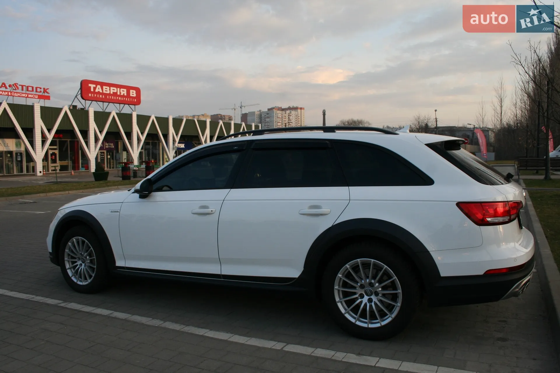 2017 Audi A4 allroad - мініатюра 9