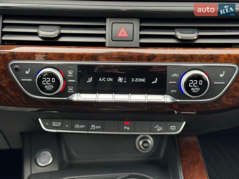 Універсал Audi A4 Allroad 2017 в Луцьку