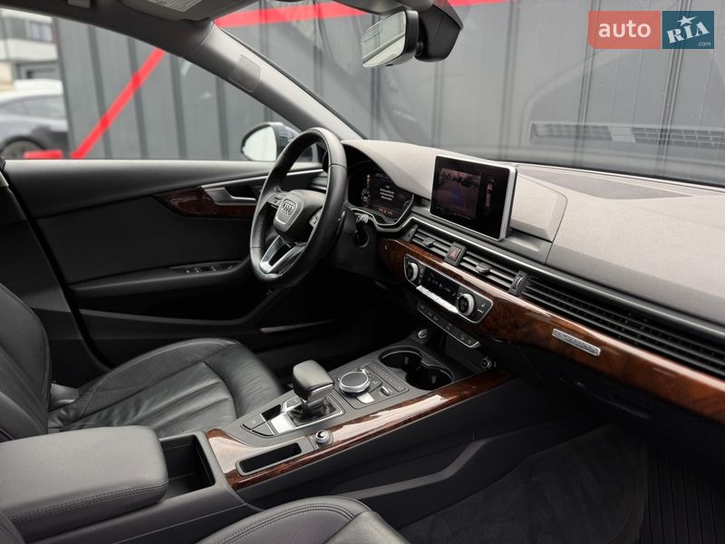 Універсал Audi A4 Allroad 2017 в Луцьку