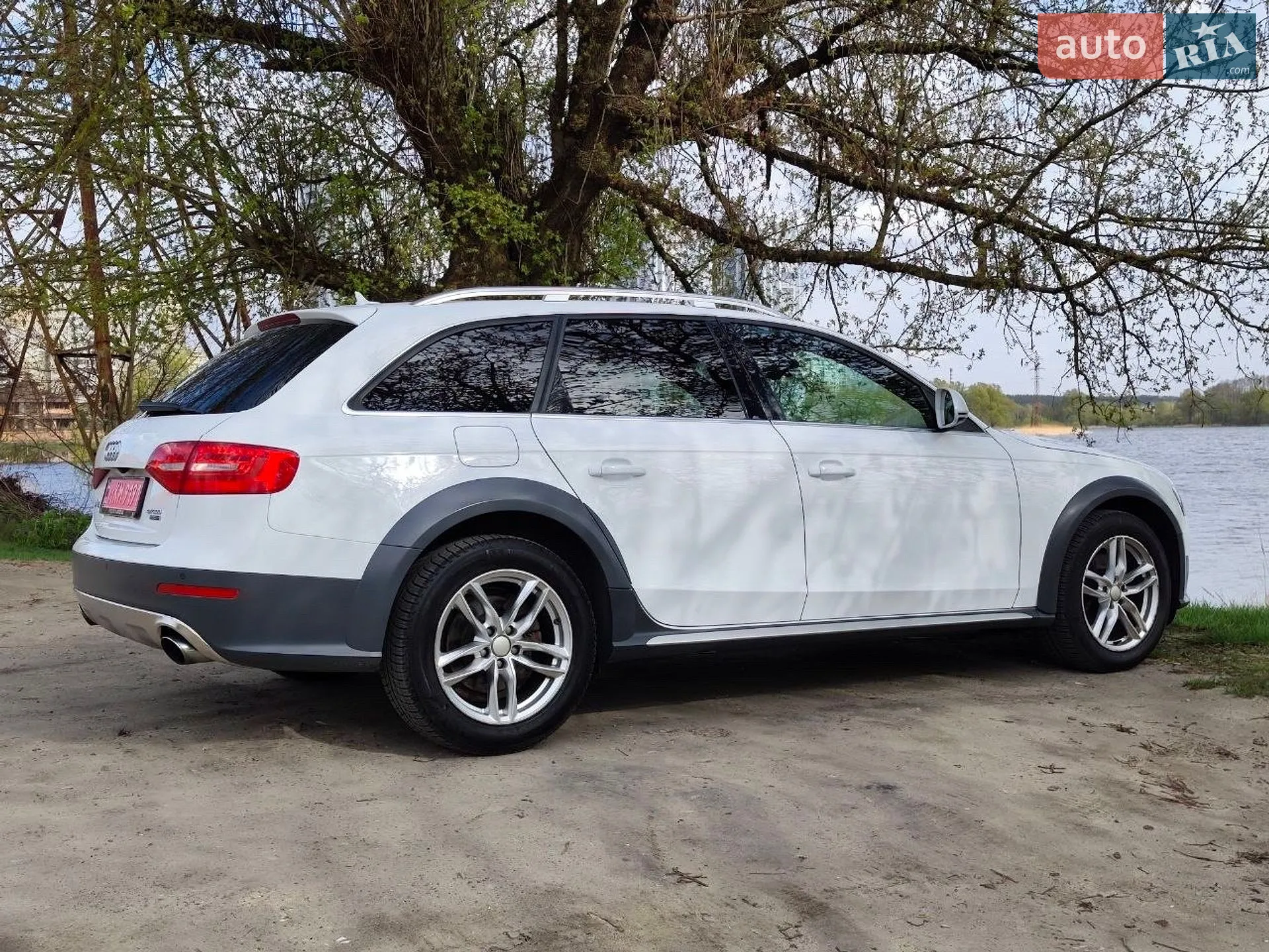 2015 Audi A4 allroad - мініатюра 41