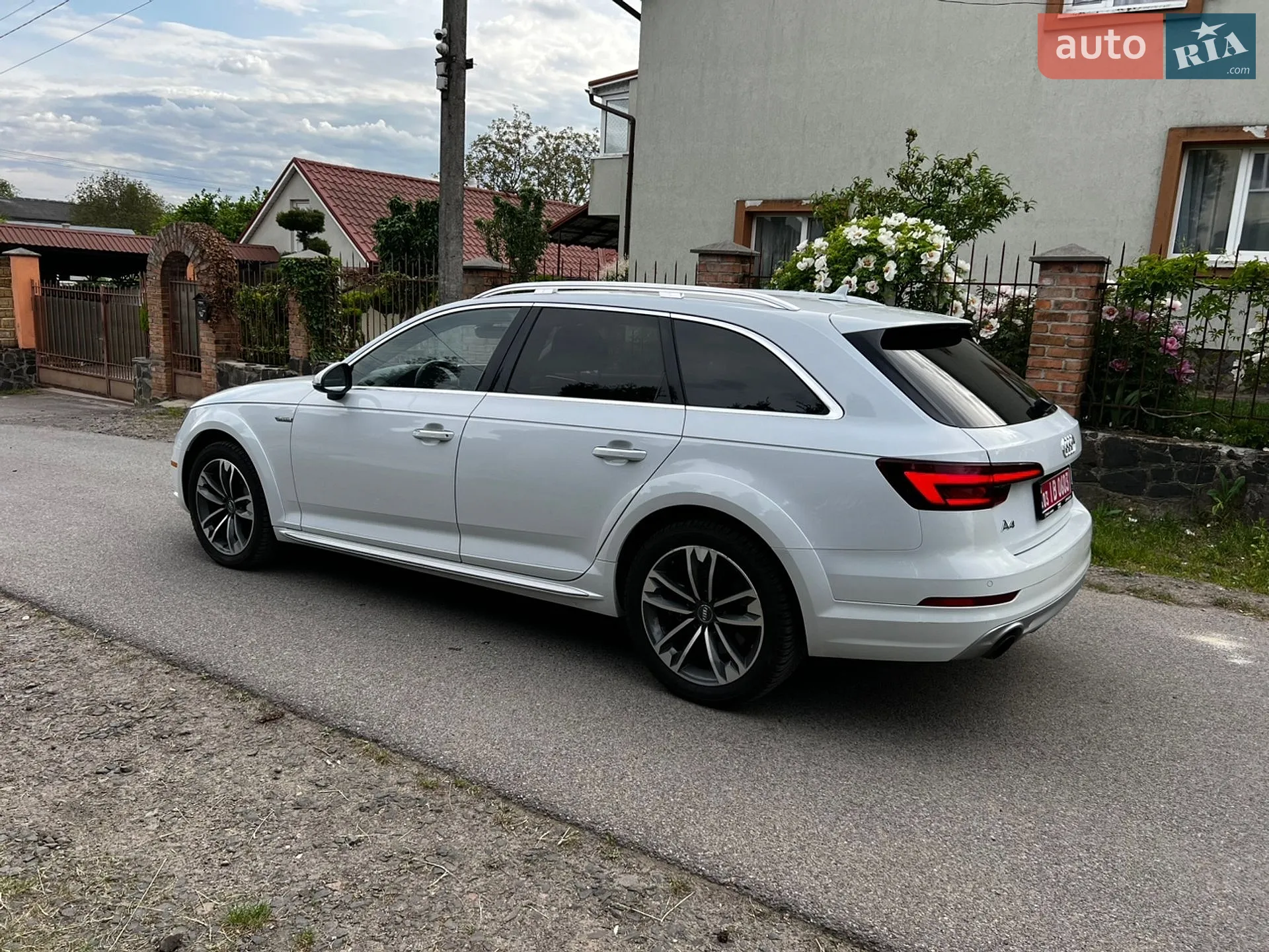 2017 Audi A4 allroad - мініатюра 10