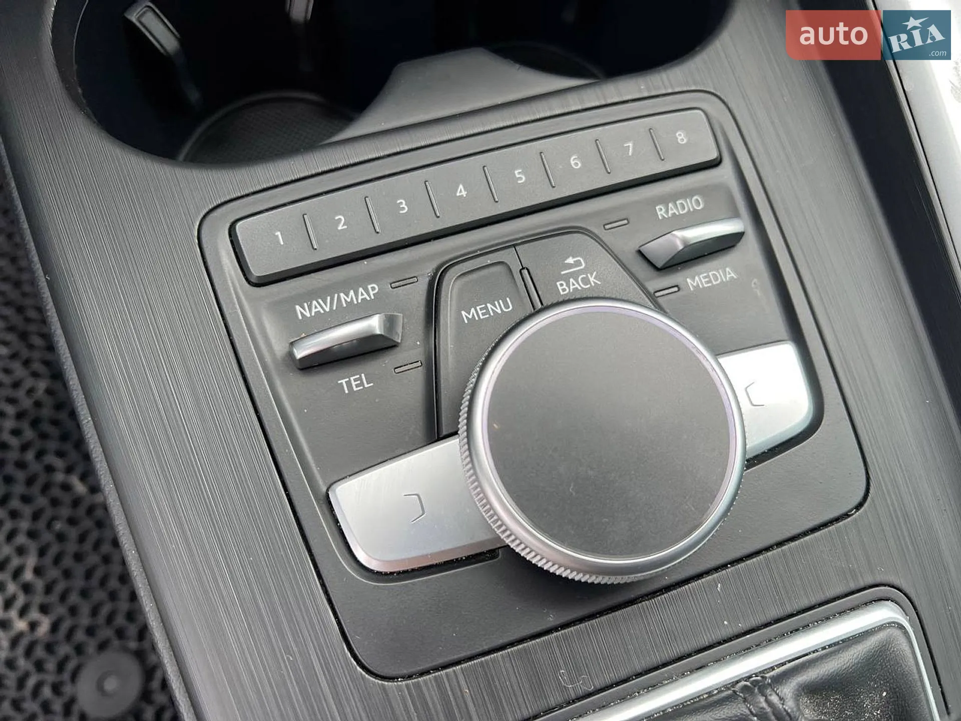 2016 Audi A4 allroad - мініатюра 32