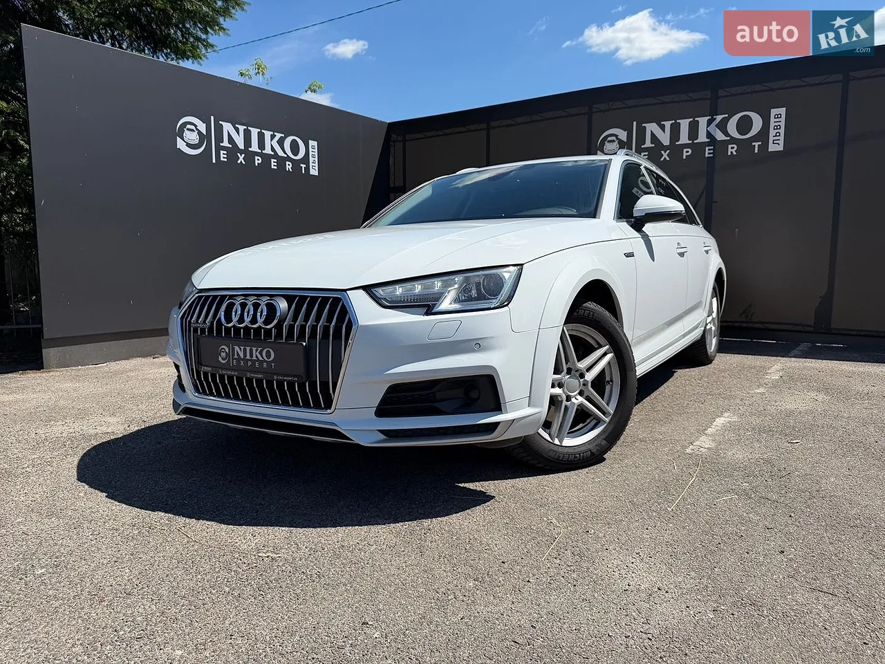 2023 Audi SQ7 - мініатюра 40