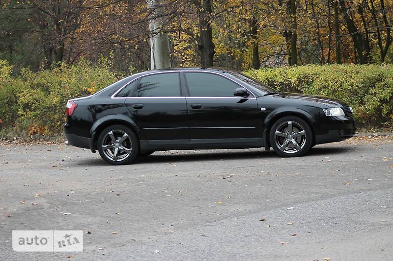 Седан Audi A4 2003 в Запорожье