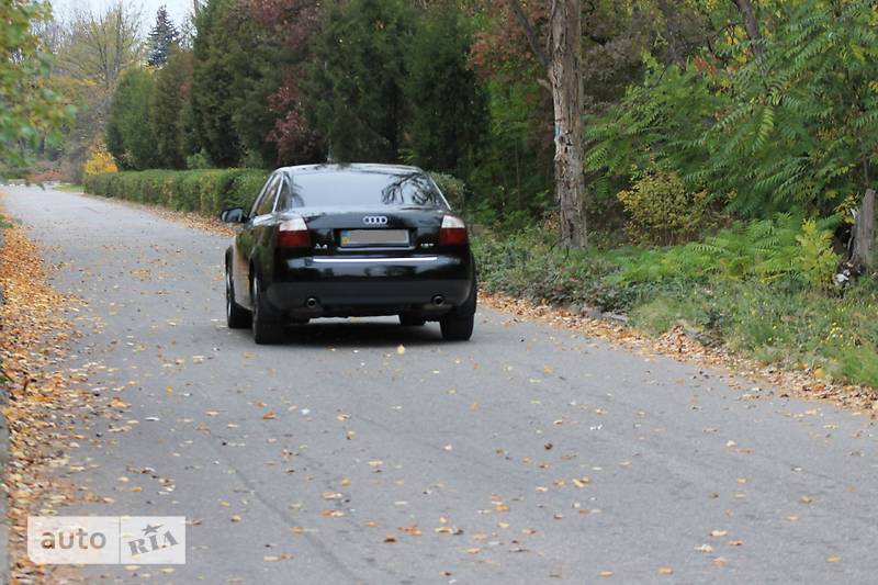 Седан Audi A4 2003 в Запорожье