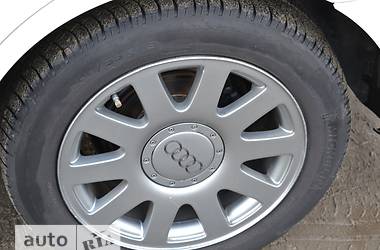 Седан Audi A4 1998 в 