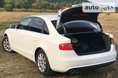 Седан Audi A4 2014 в 