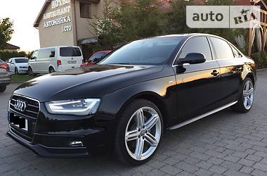 Седан Audi A4 2015 в Львове