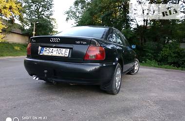 Седан Audi A4 1996 в Дрогобыче