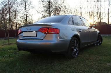 Седан Audi A4 2010 в Ивано-Франковске