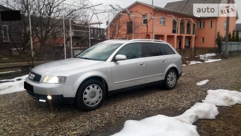 Універсал Audi A4 2002 в Тячеві