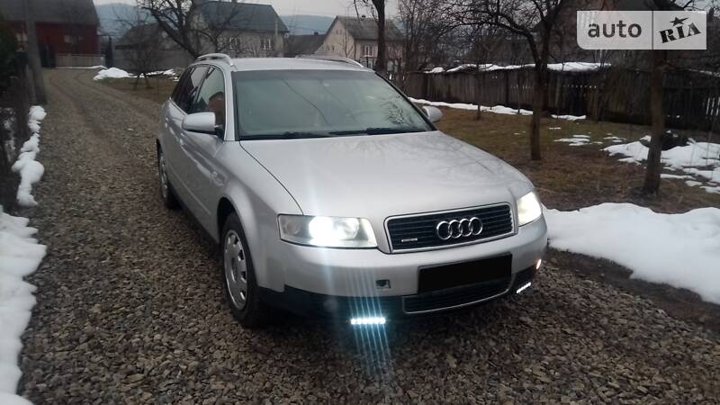 Універсал Audi A4 2002 в Тячеві