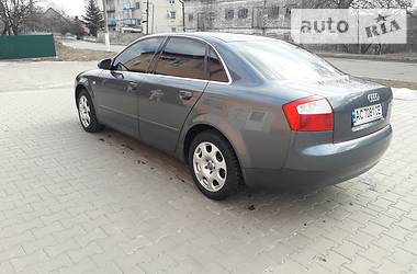 Седан Audi A4 2001 в Горохове