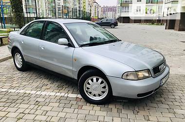 Седан Audi A4 1998 в Ивано-Франковске