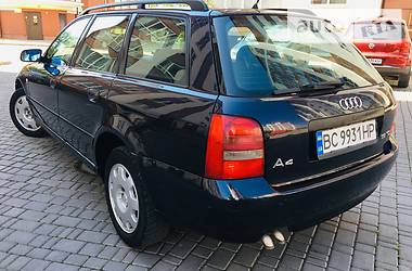 Універсал Audi A4 2001 в Коломиї