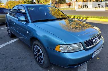 Седан Audi A4 1999 в Прилуках