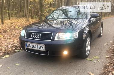 Универсал Audi A4 2002 в Знаменке