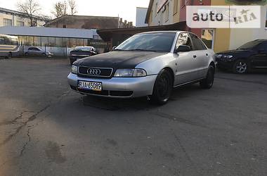 Седан Audi A4 1996 в Львове