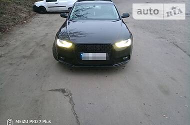 Універсал Audi A4 2012 в 