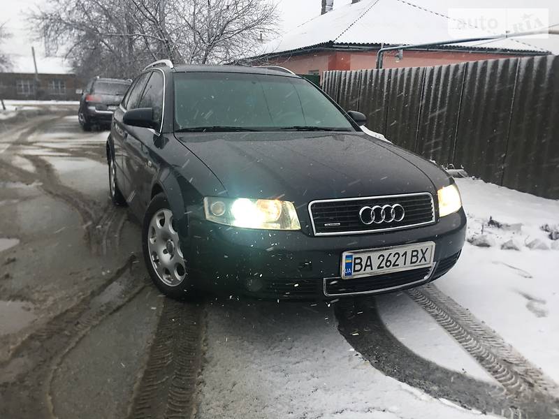 Универсал Audi A4 2002 в Знаменке