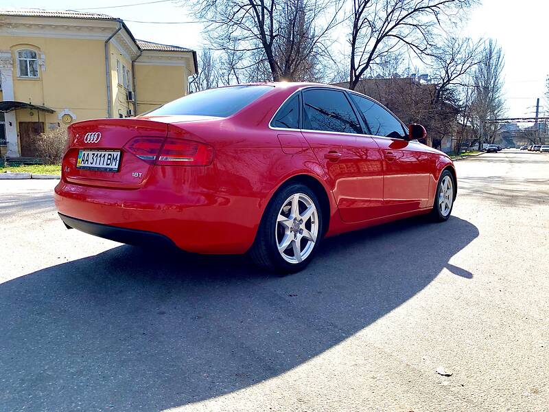 Седан Audi A4 2008 в Одесі