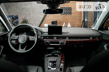 Седан Audi A4 2018 в 