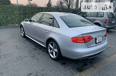 Седан Audi A4 2011 в 