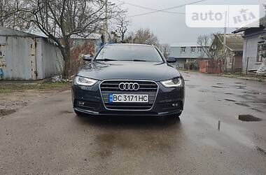 Универсал Audi A4 2015 в Львове