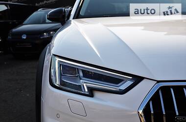 Універсал Audi A4 2018 в 