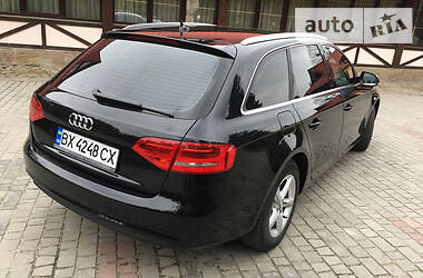 Універсал Audi A4 2012 в 