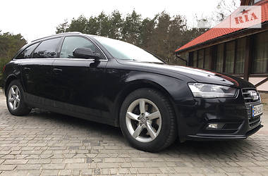 Універсал Audi A4 2012 в 