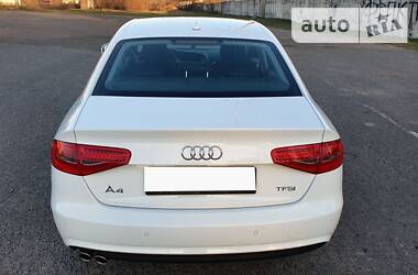 Седан Audi A4 2014 в 