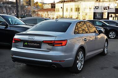 Седан Audi A4 2016 в 