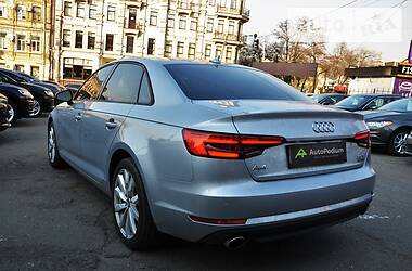 Седан Audi A4 2016 в 