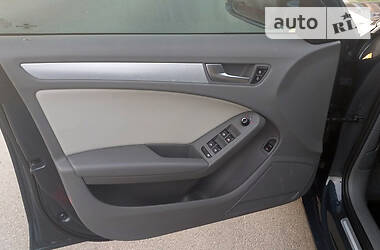 Седан Audi A4 2010 в 