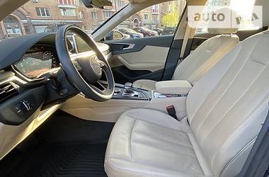 Седан Audi A4 2018 в 