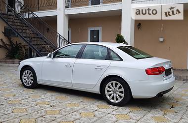 Седан Audi A4 2012 в 