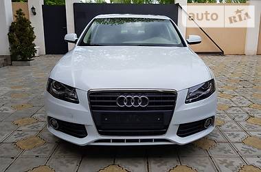 Седан Audi A4 2012 в 