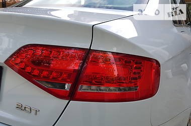Седан Audi A4 2012 в 
