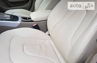 Седан Audi A4 2012 в 