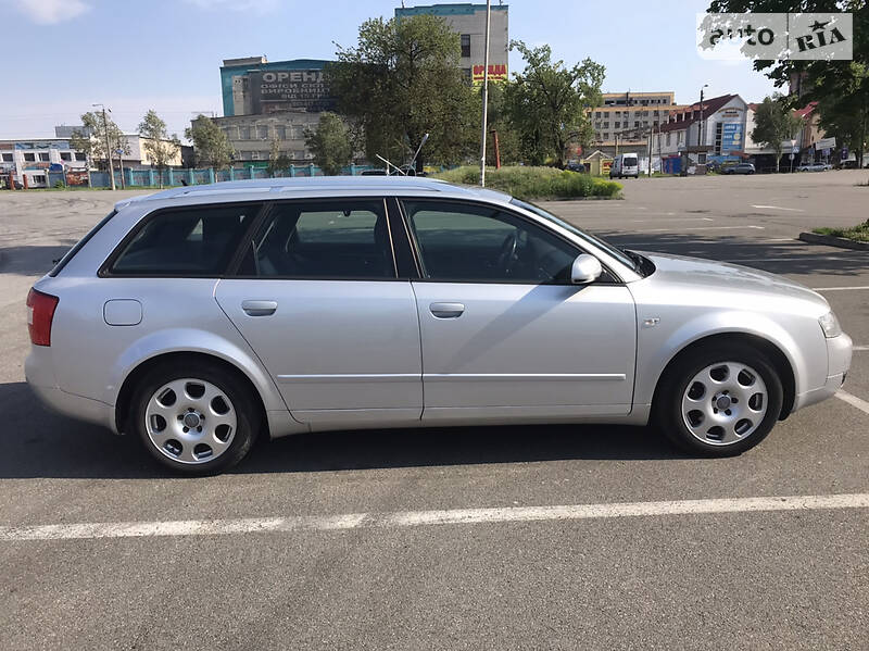 Універсал Audi A4 2004 в Києві