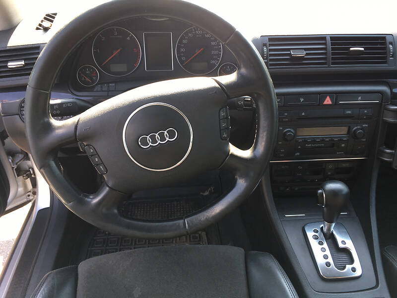 Універсал Audi A4 2004 в Києві