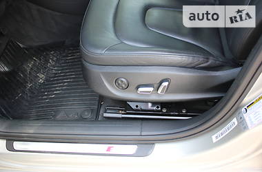 Седан Audi A4 2014 в 