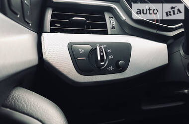 Седан Audi A4 2017 в 