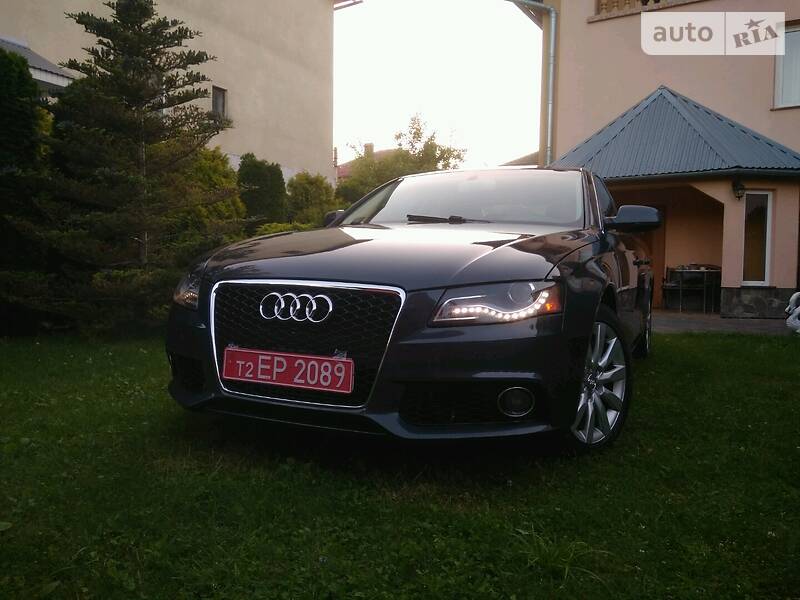 Седан Audi A4 2011 в 