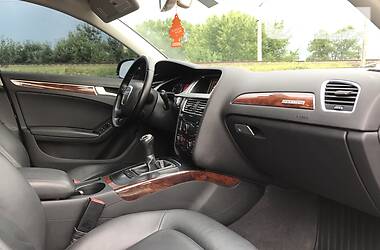 Седан Audi A4 2011 в 